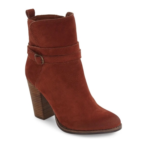 Lucky Brand Shoes - Lucky Brand Latonya Belted Bootie in Russet Nubuck | Size 7.5